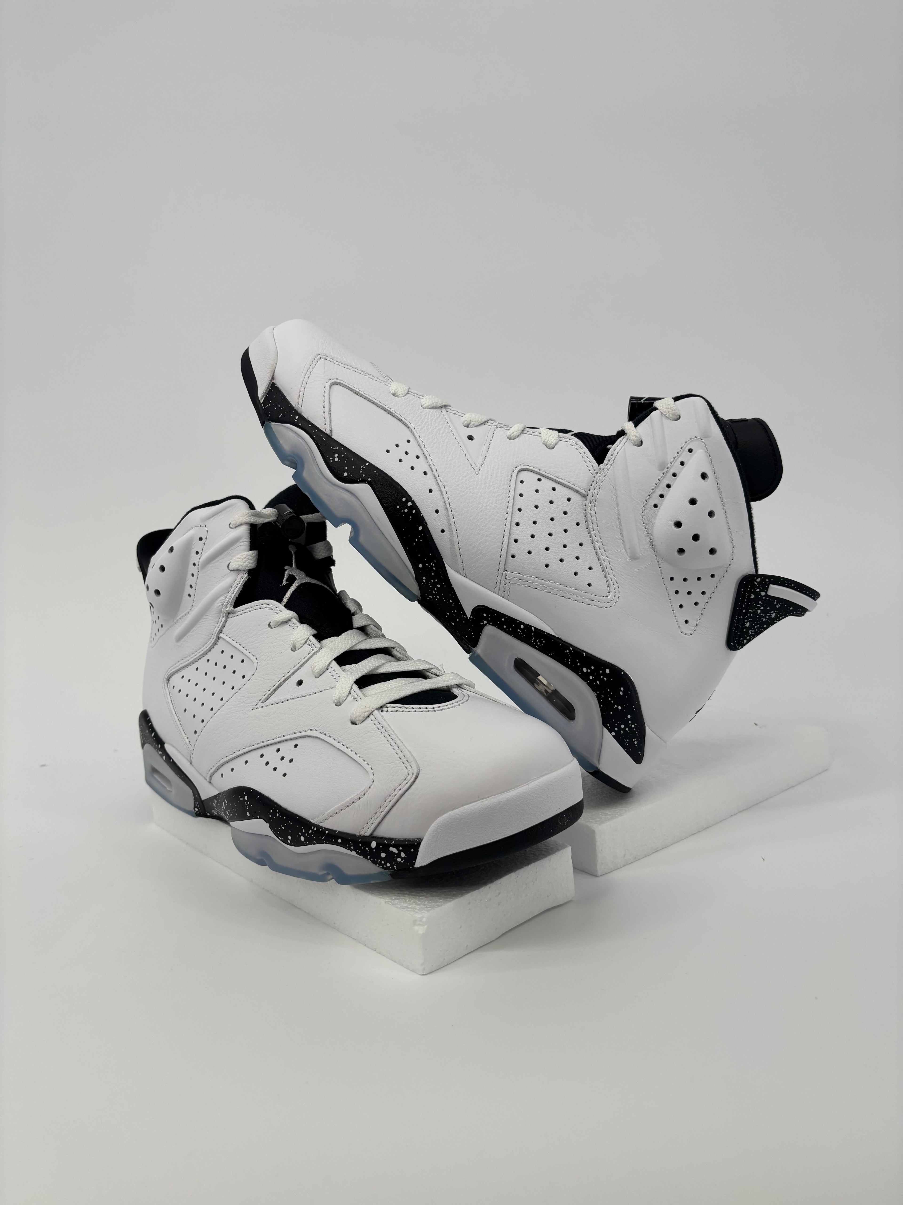 Jordan 6 Retro Oreo