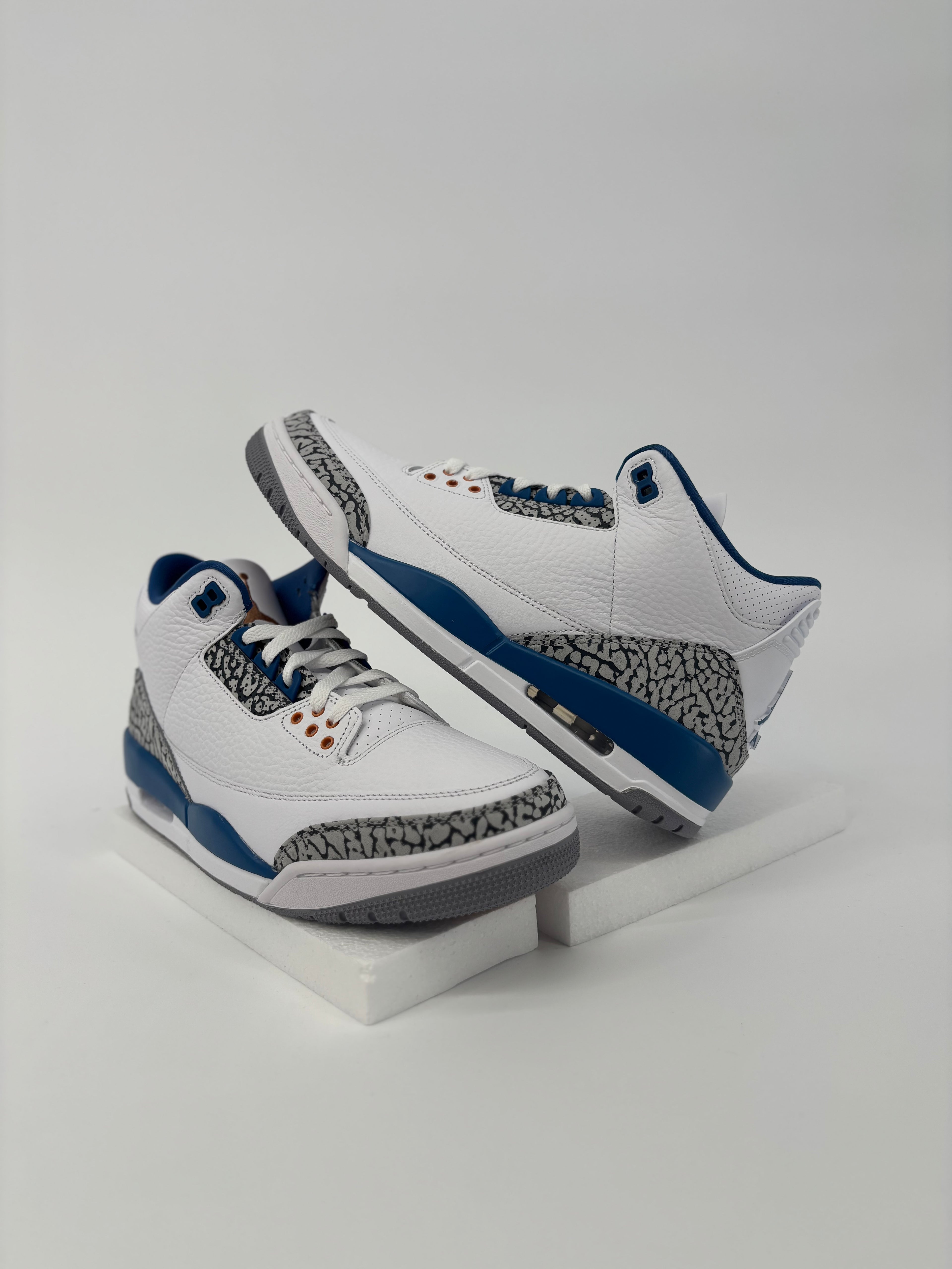 Jordan 3 Wizards