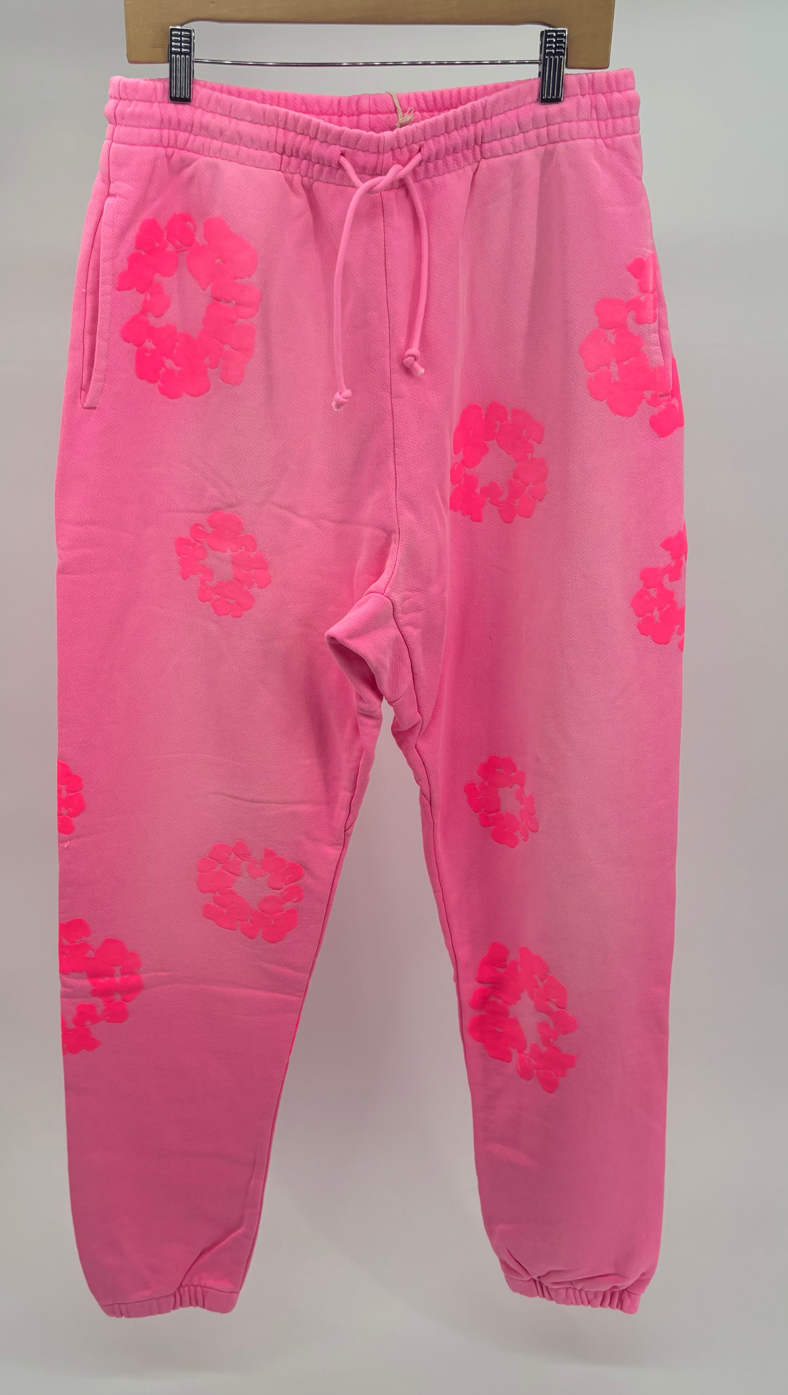 Denim Tears Mono Wreath Sweatpants Pink