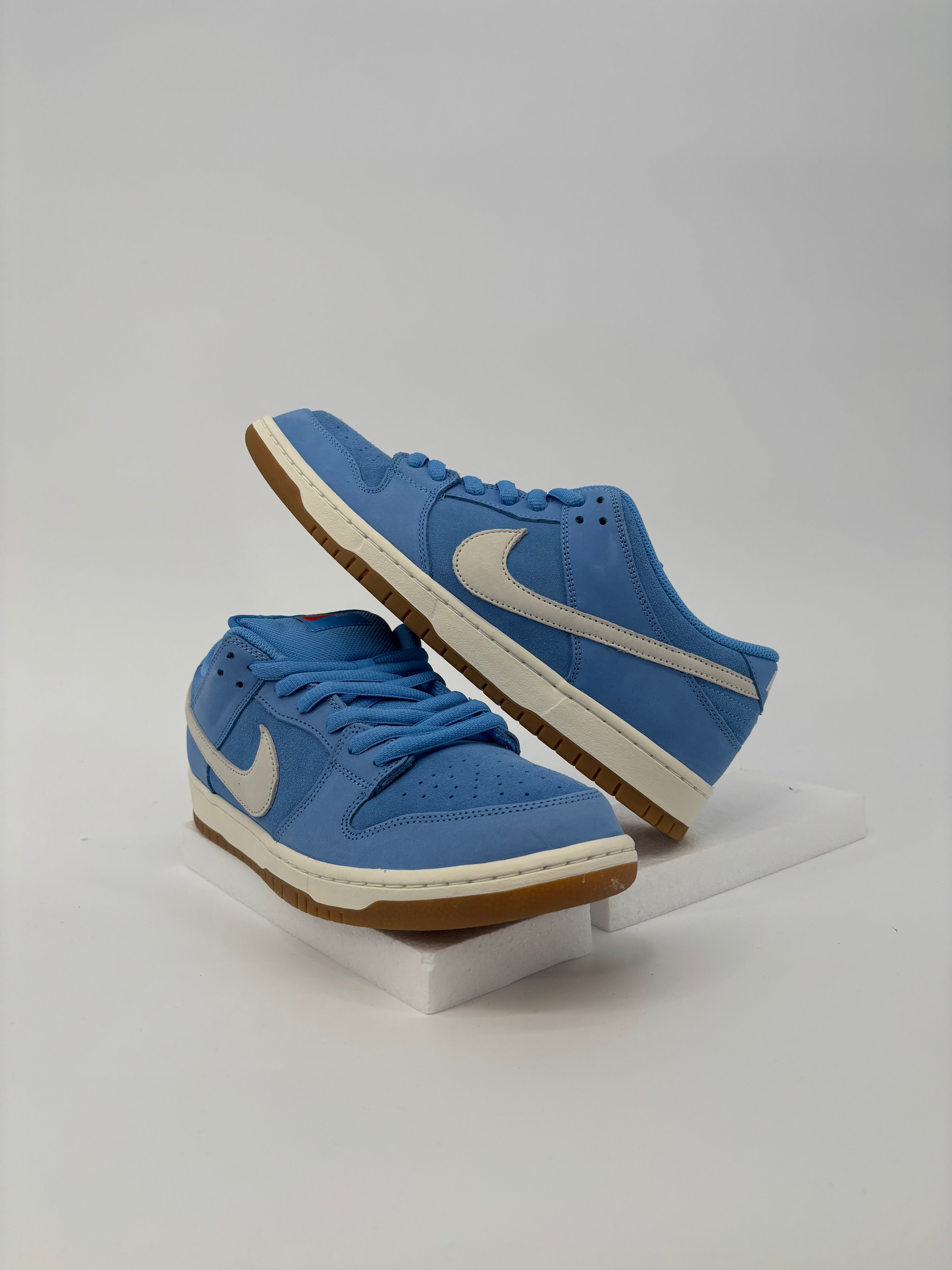 Nike Dunk SB Low Blue Gum