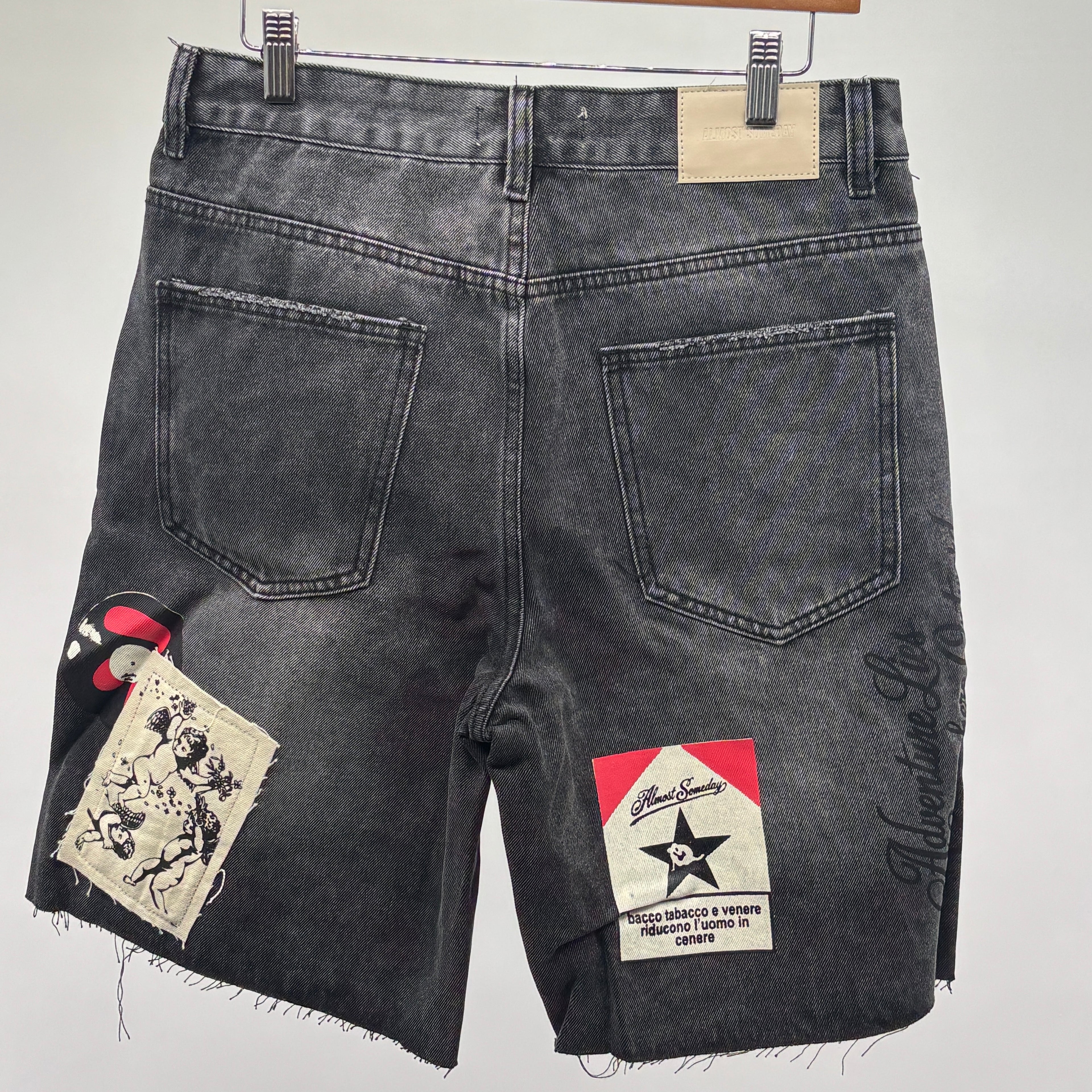 ALSO Welcome Denim Jorts Blk