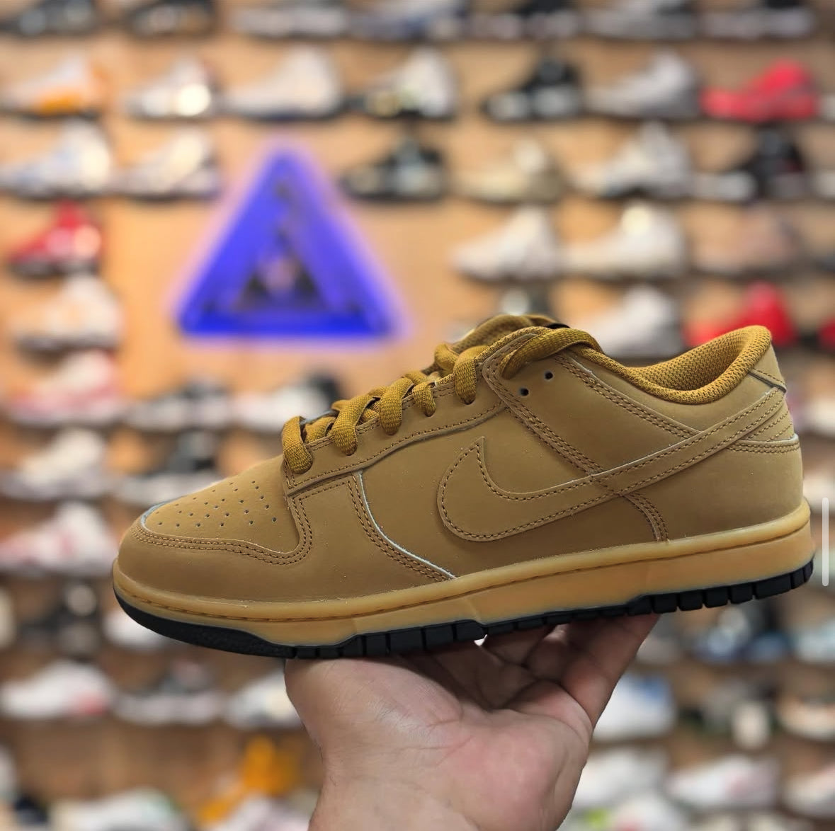 Nike Dunk Low Wheat