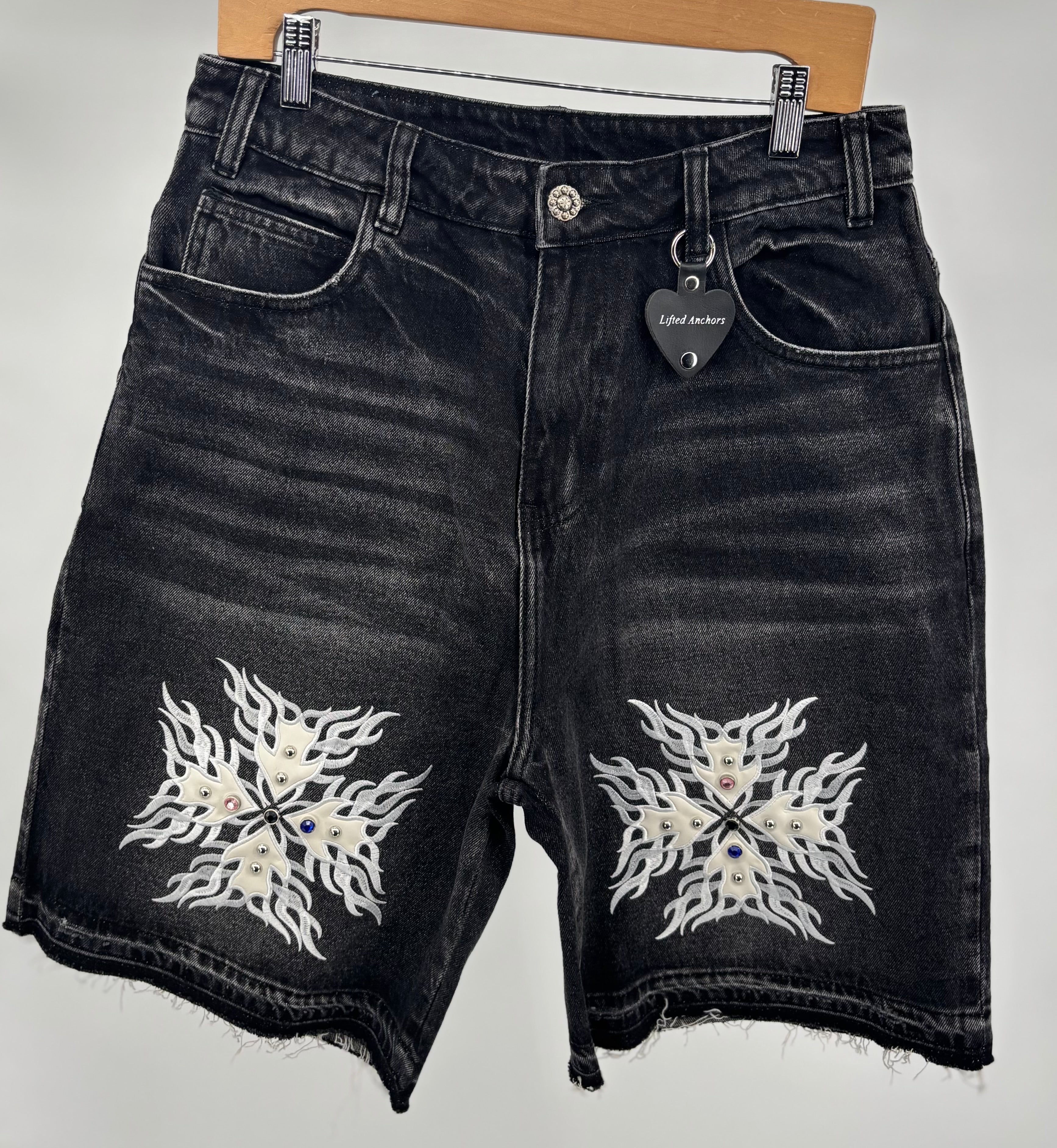 LA Taboo Jorts Blk