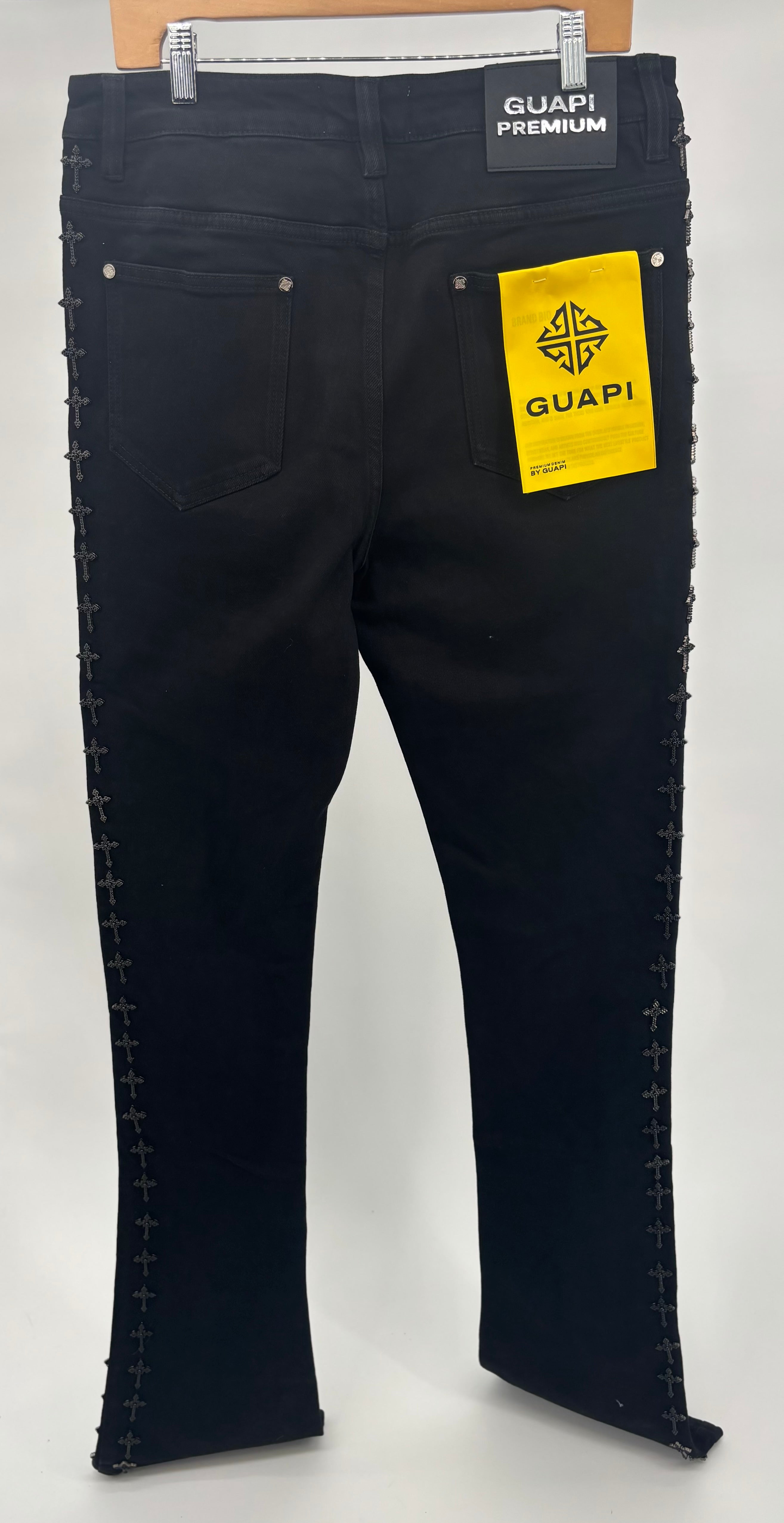 Guapi All Blk Crosses Denim