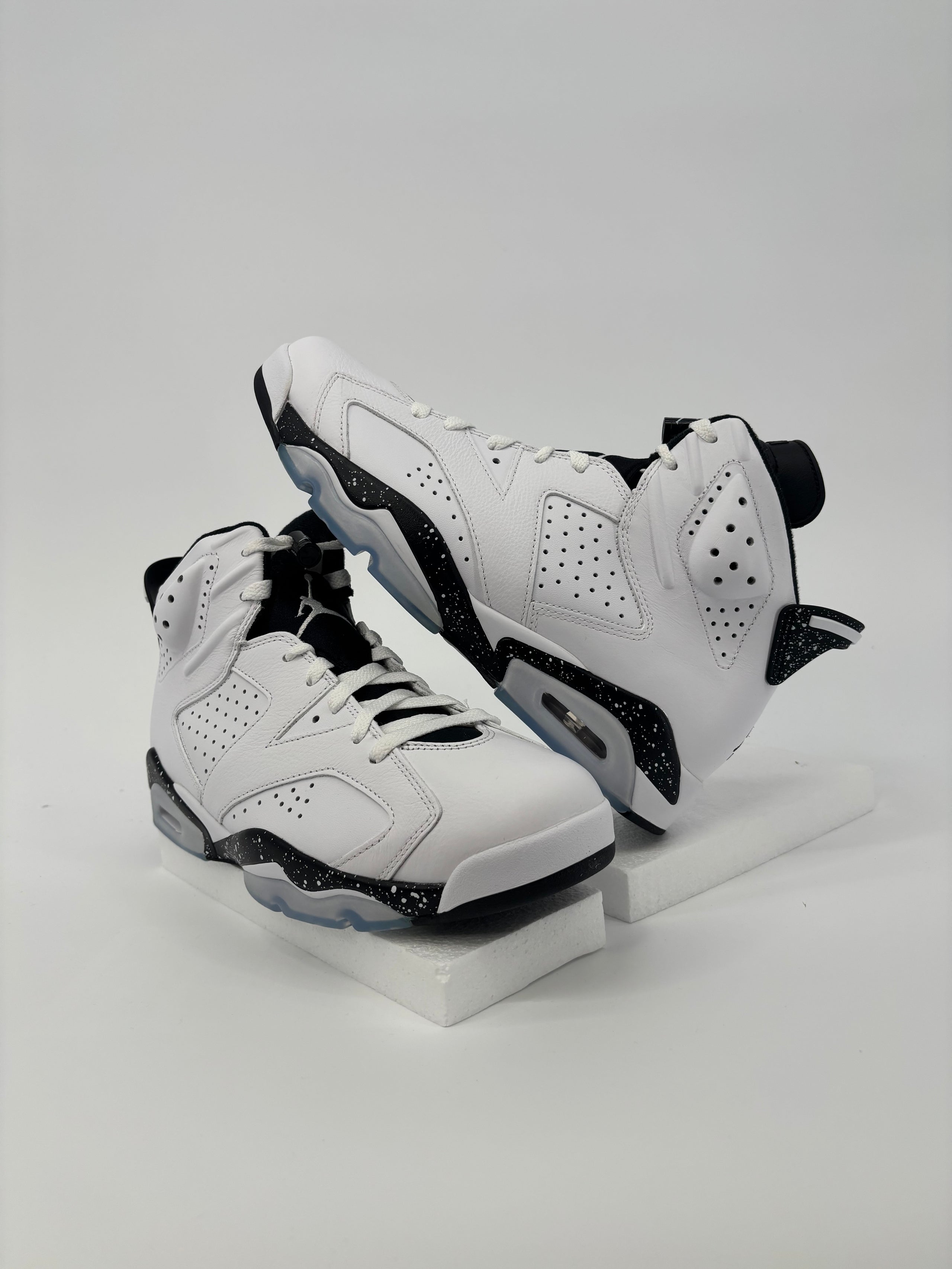 Jordan 6 Retro Oreo