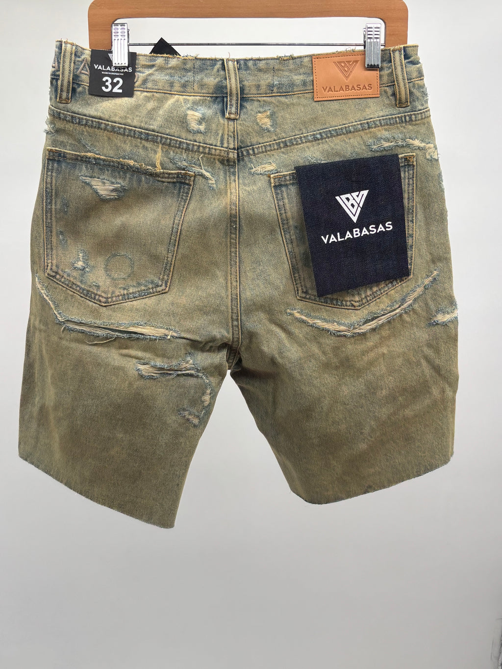 Valabasas Compass Jorts Vntg Wash