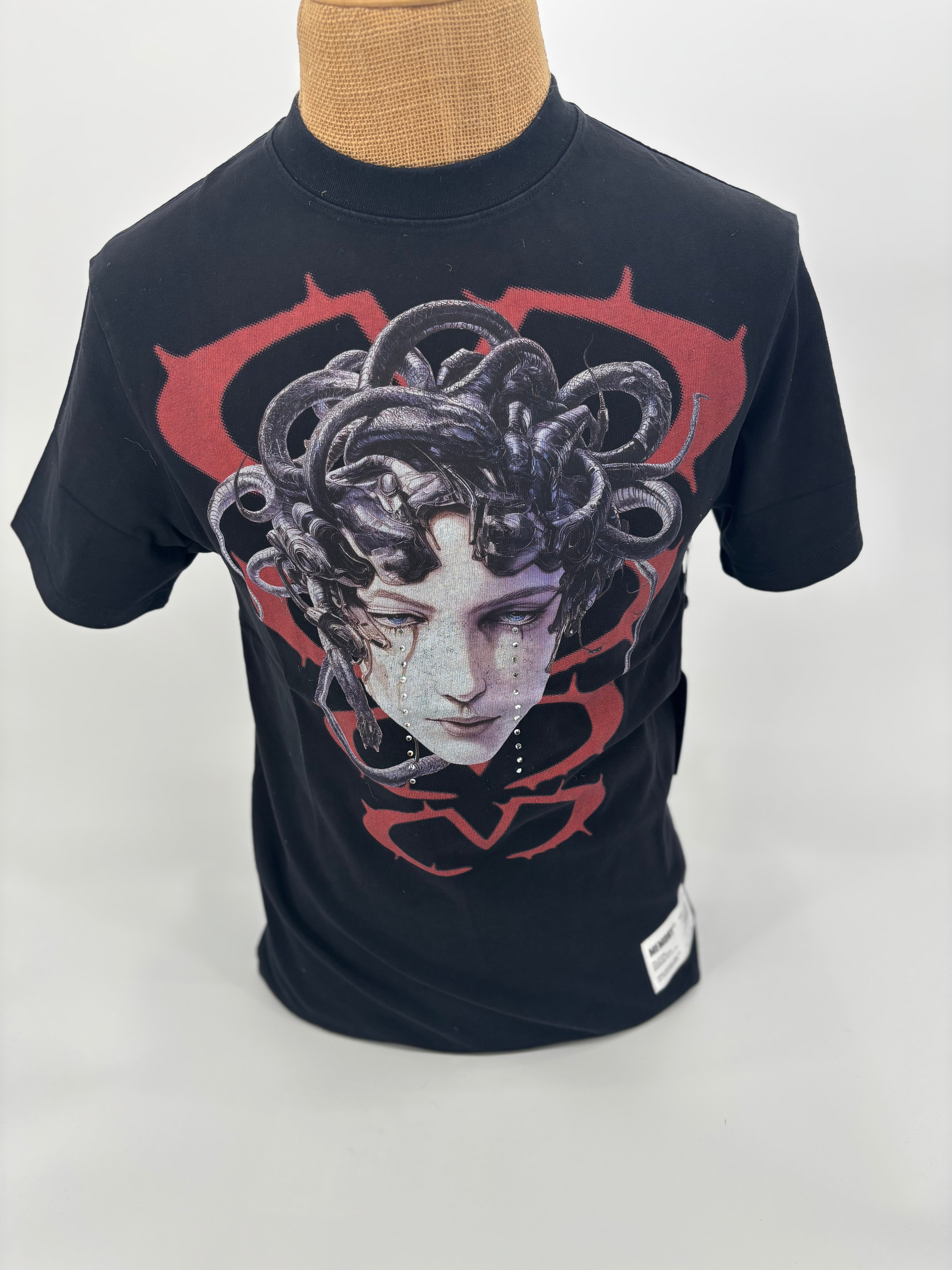 ML Medusa Cries Tee Vntg Blk