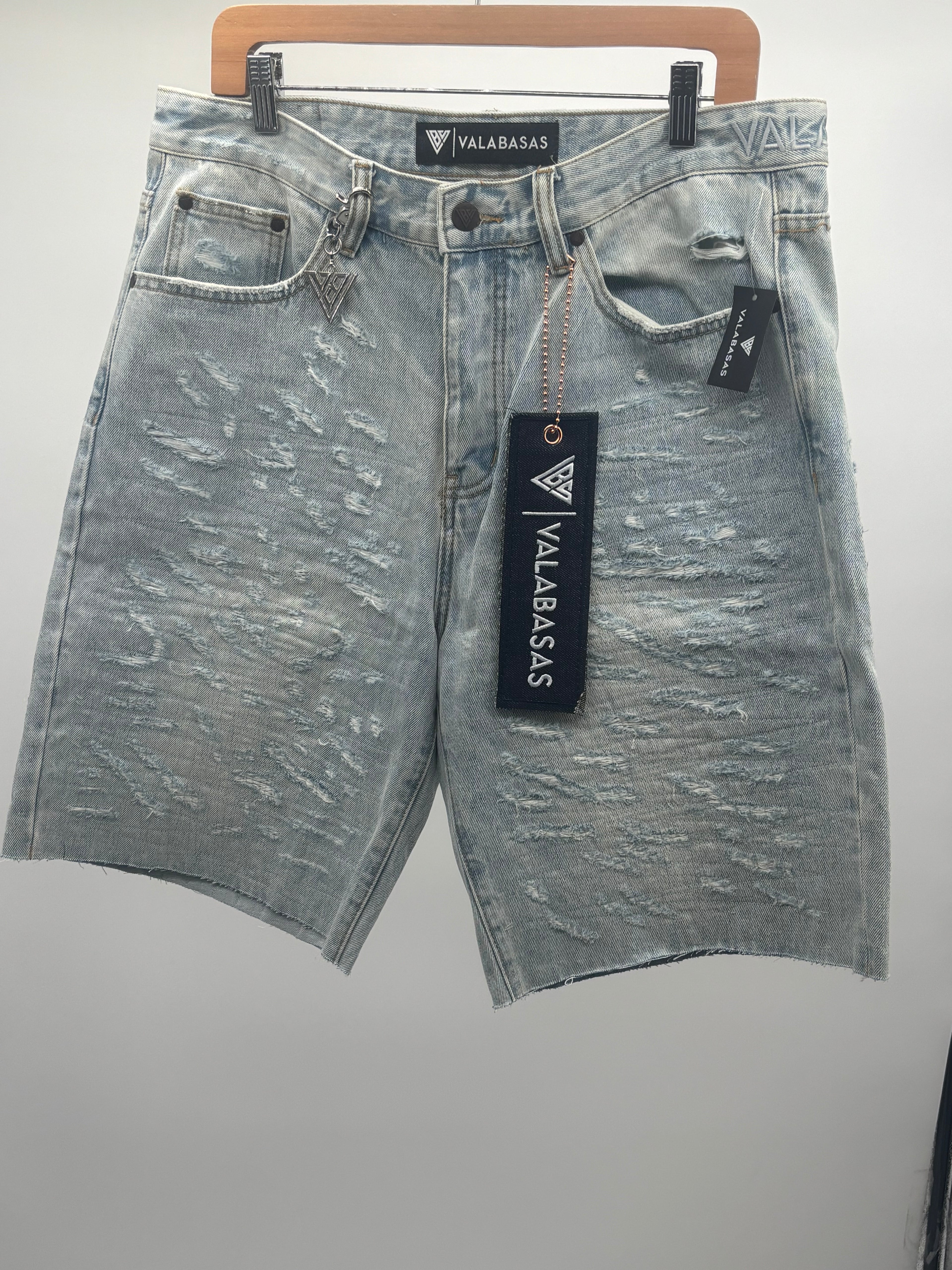 Valabasas Scrape Jorts Lt Blue Wash