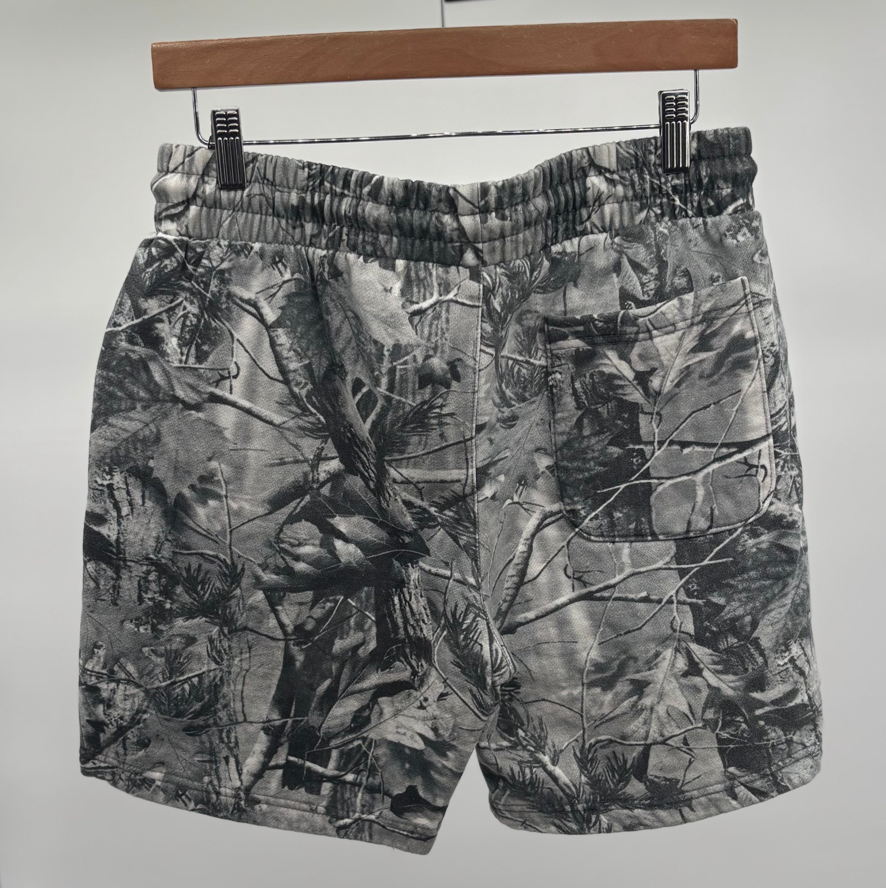 LHC Wood Camo Sweatshorts Gray