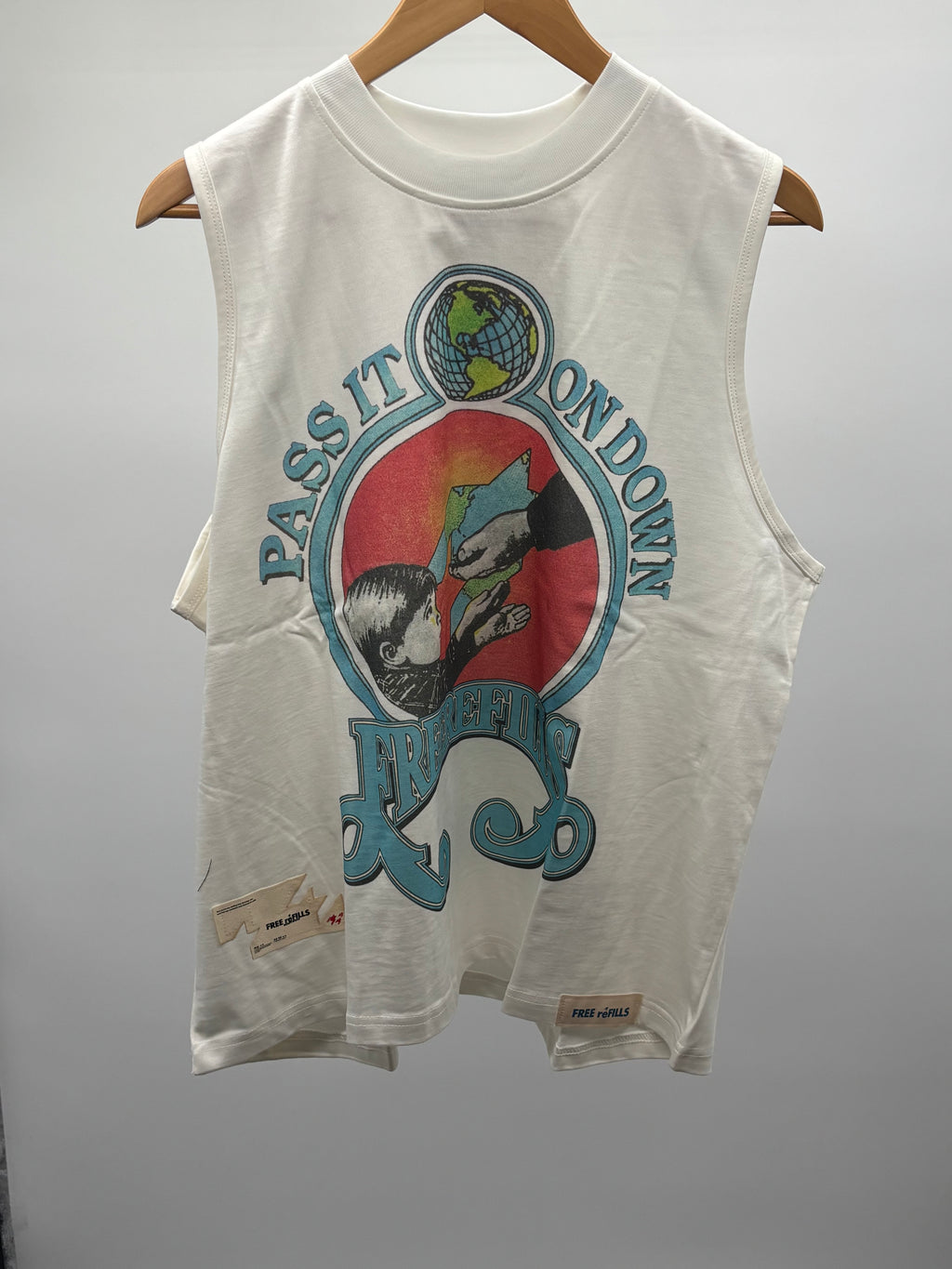 Free Refills Charity Cut Off Tee Off Wht