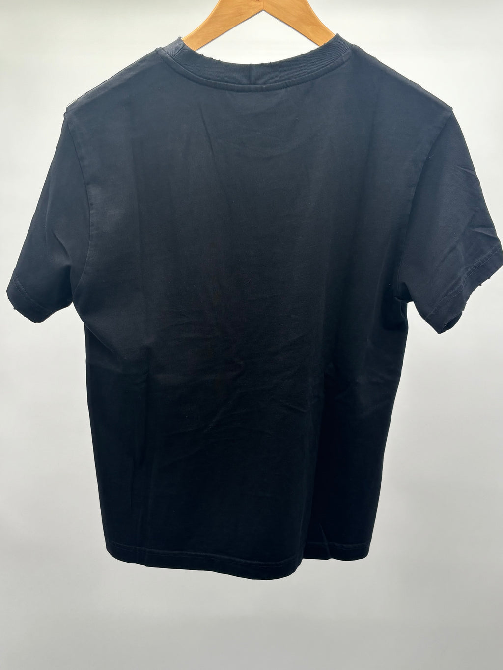 Concept LA Flowers Blk Wash Tee