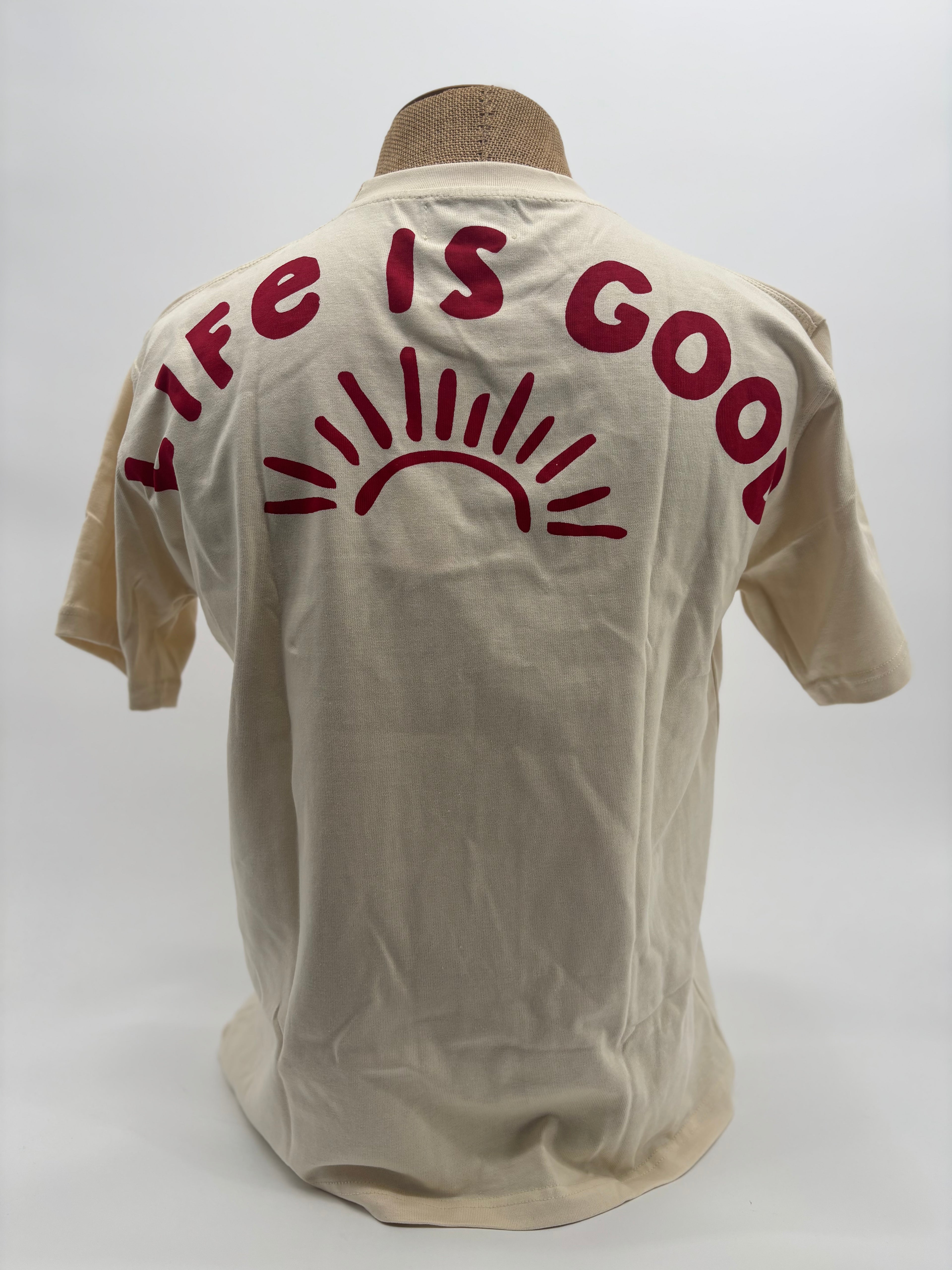 A.H. Secretos Tee Cream