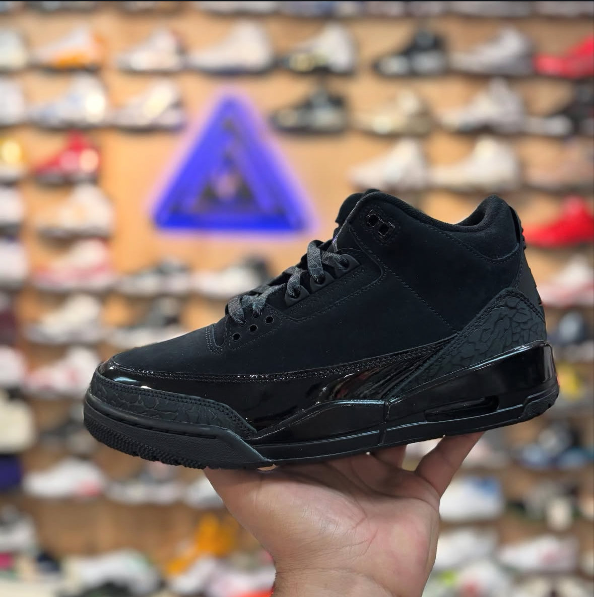 Jordan 3 Retro Black Cat