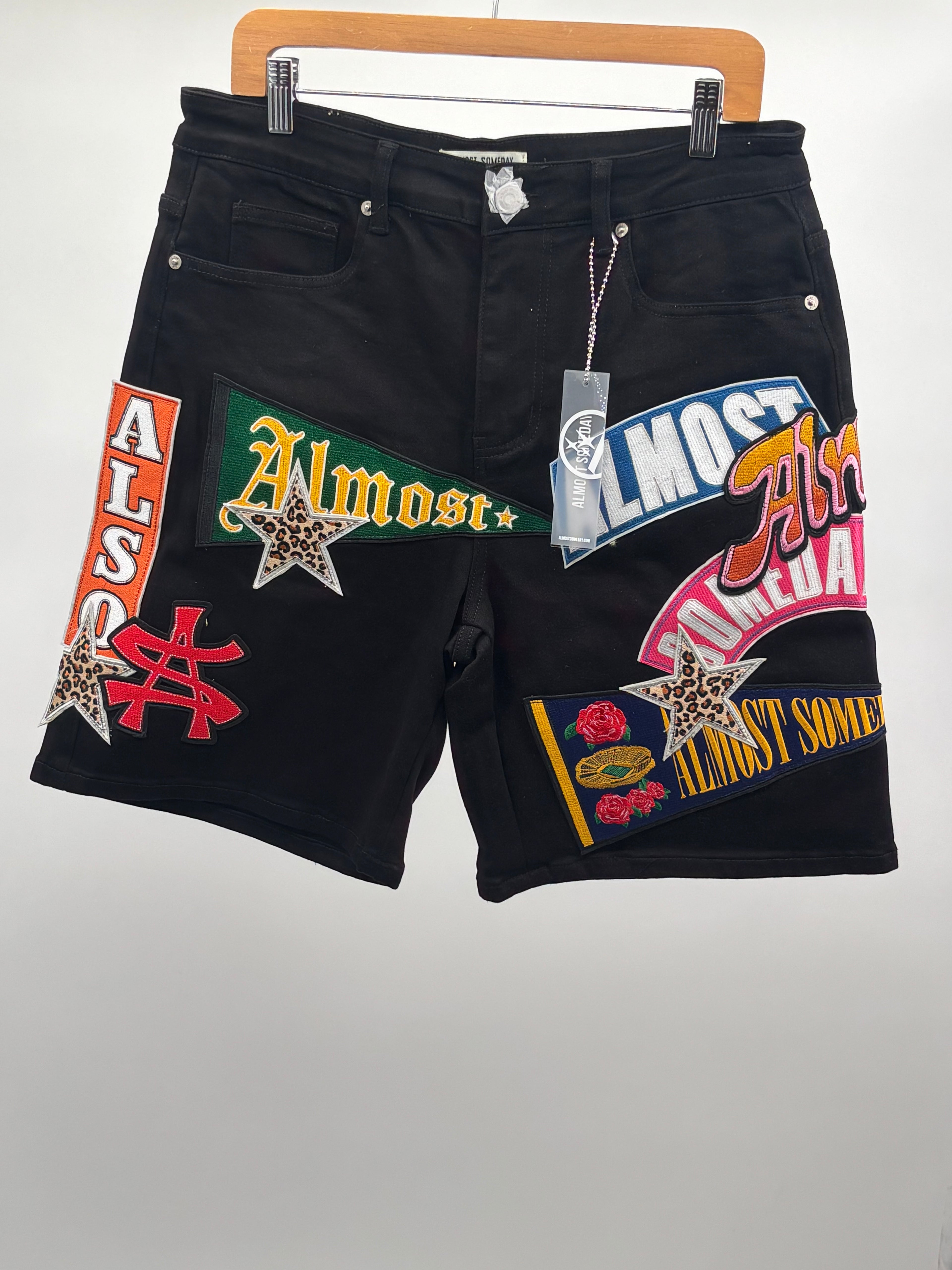 ALSO Pennant Denim Shorts Blk