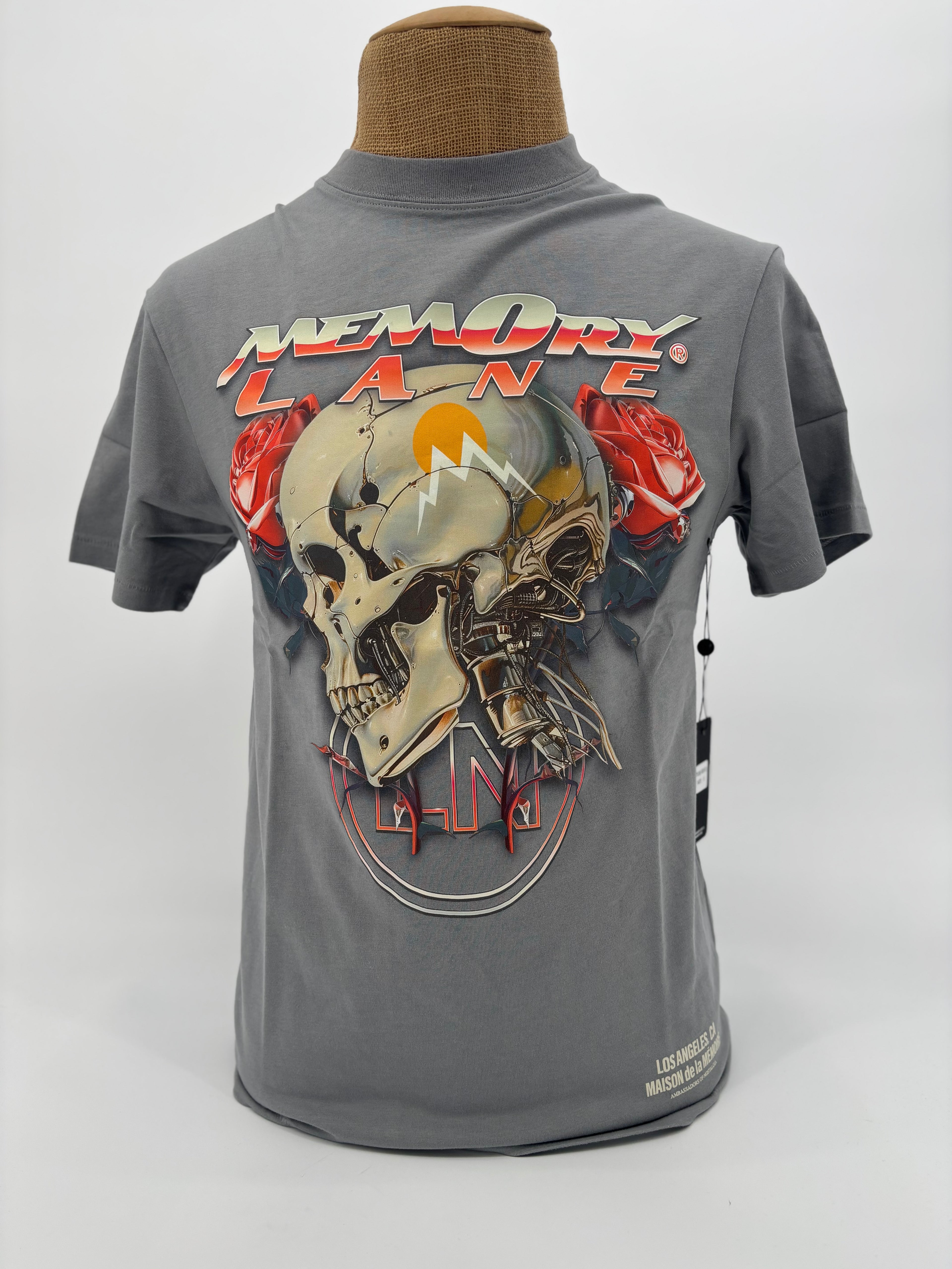 ML Skull Roses Tee Gray