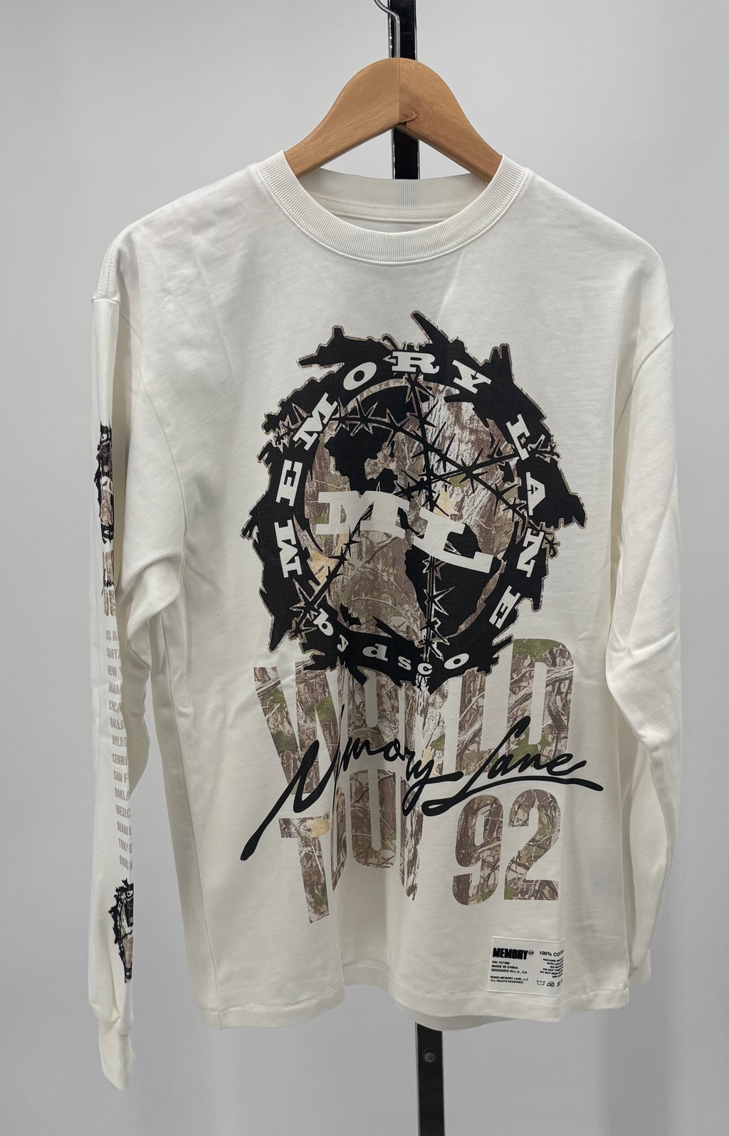 ML World Tour LS Tee Off Wht