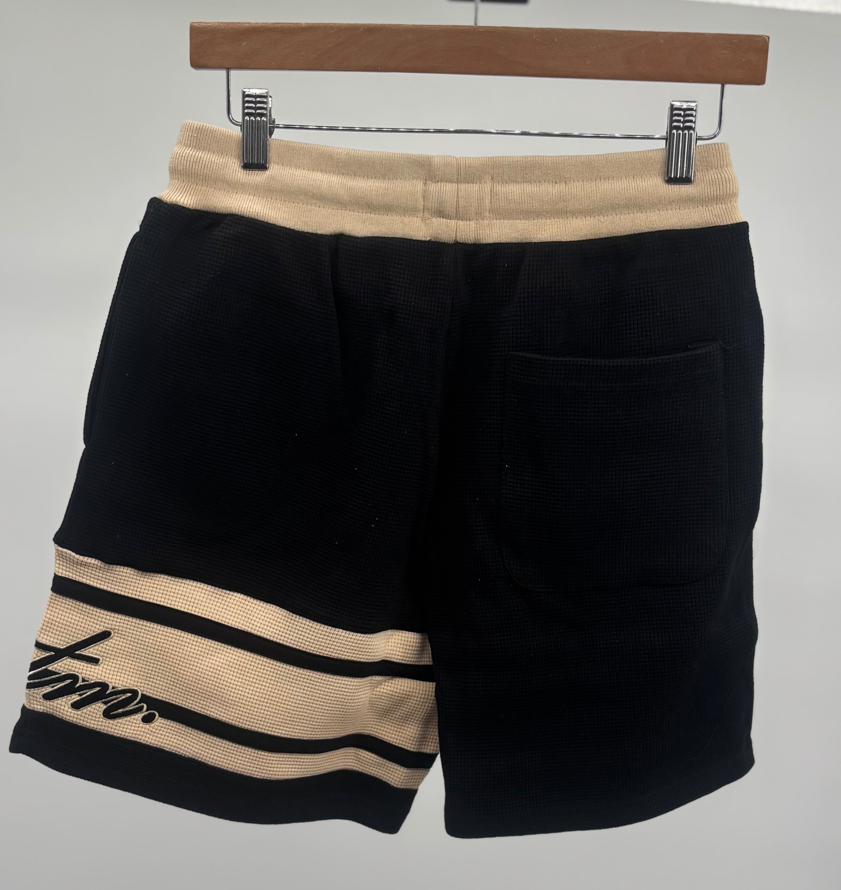EPTM Kora Shorts Blk