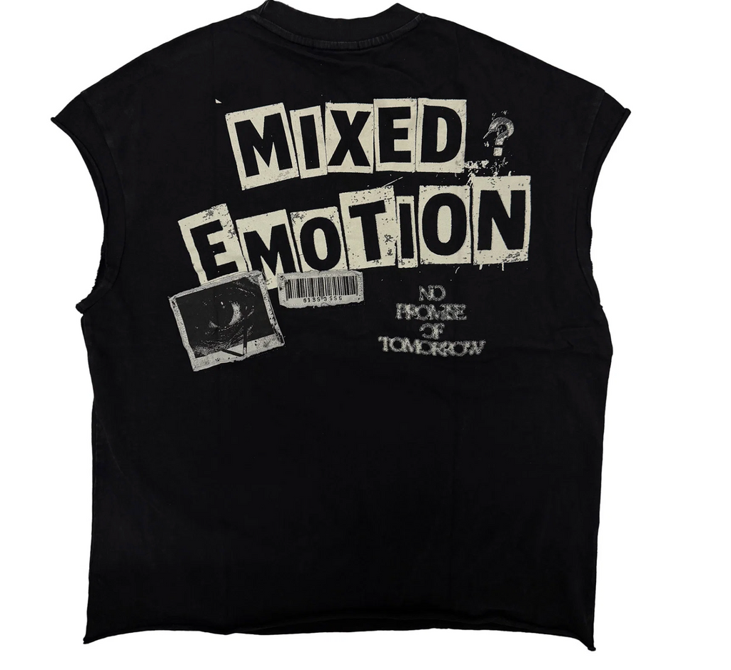 Mixed Emotions Newspaper S/L Tee Blk