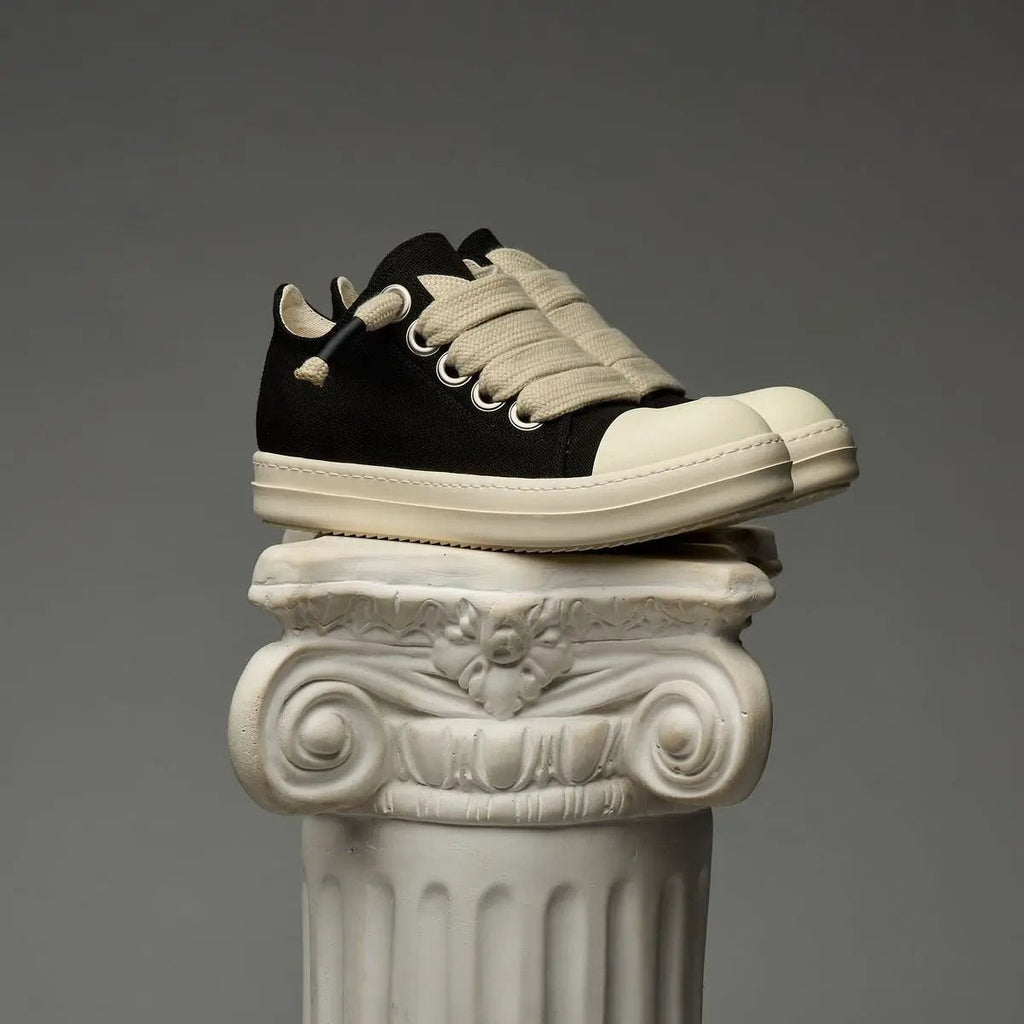 DUAA Galaxy Black Shoes